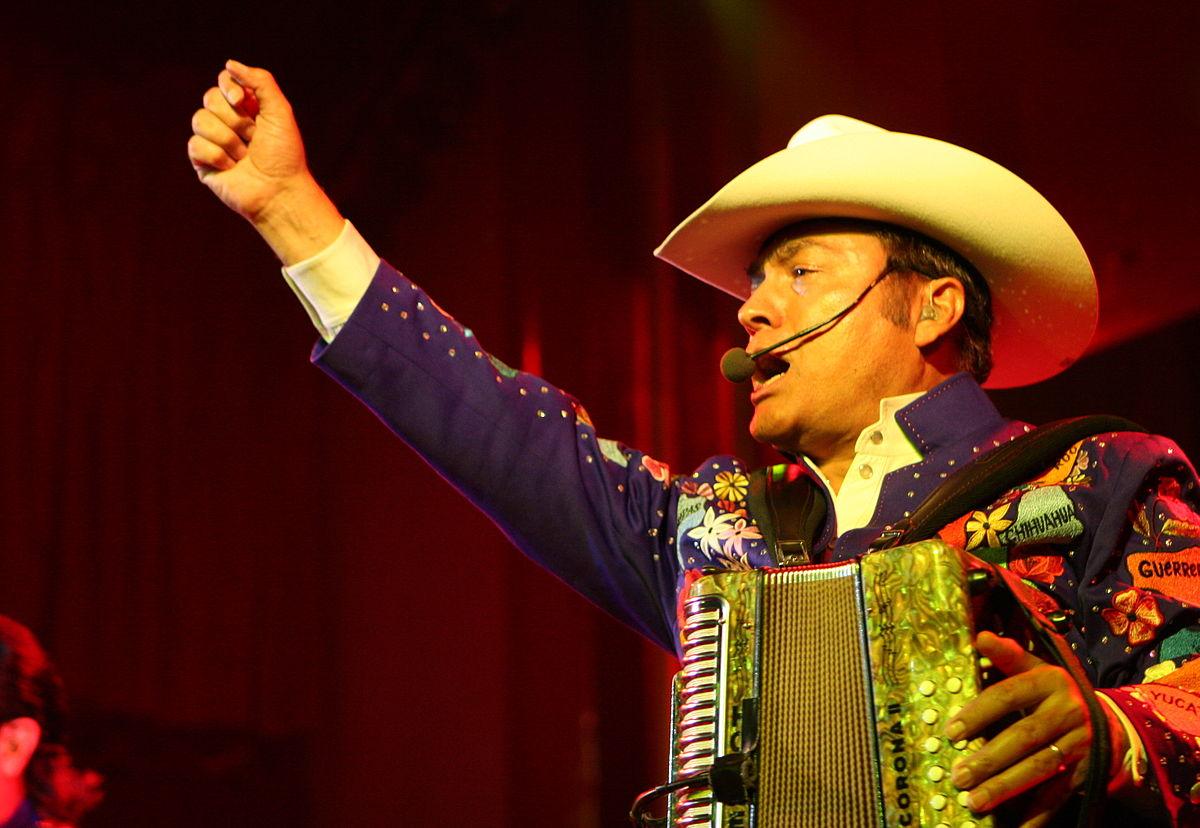tigres-del-norte-dolores-huerta