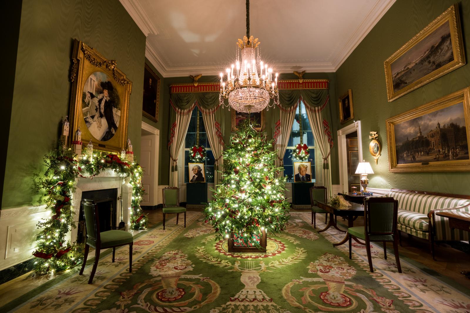casa-blanca-viste-de-navidad