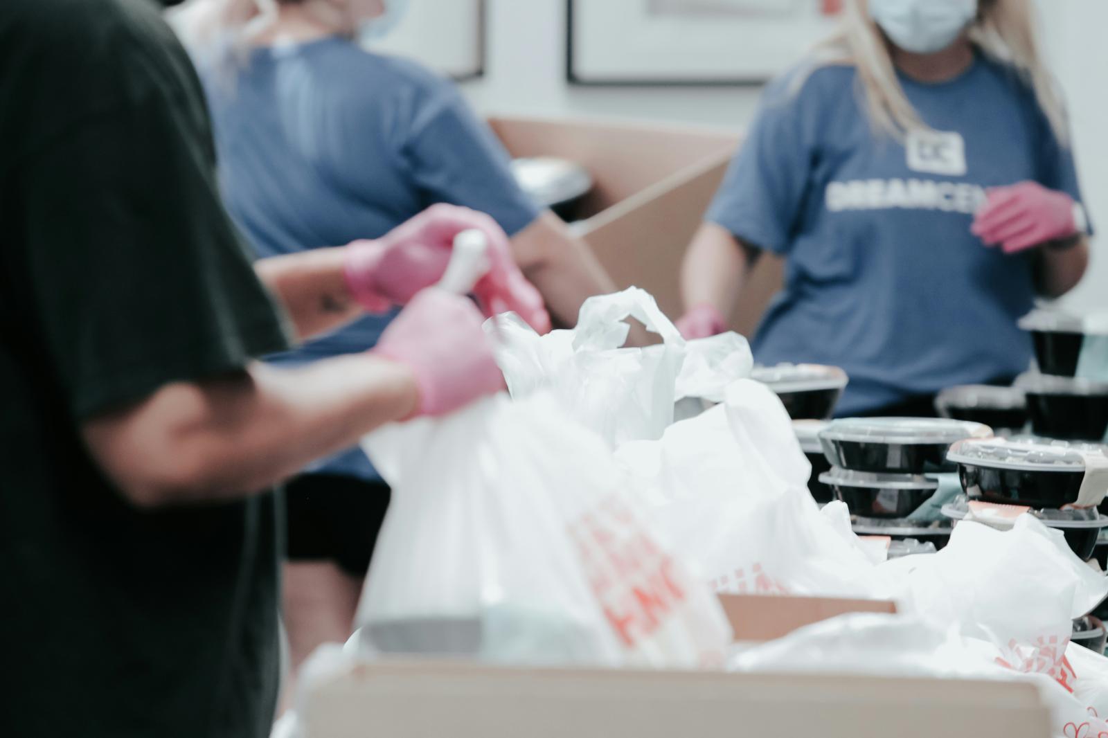 estadounidenses-usan-gofundme-para-comida-