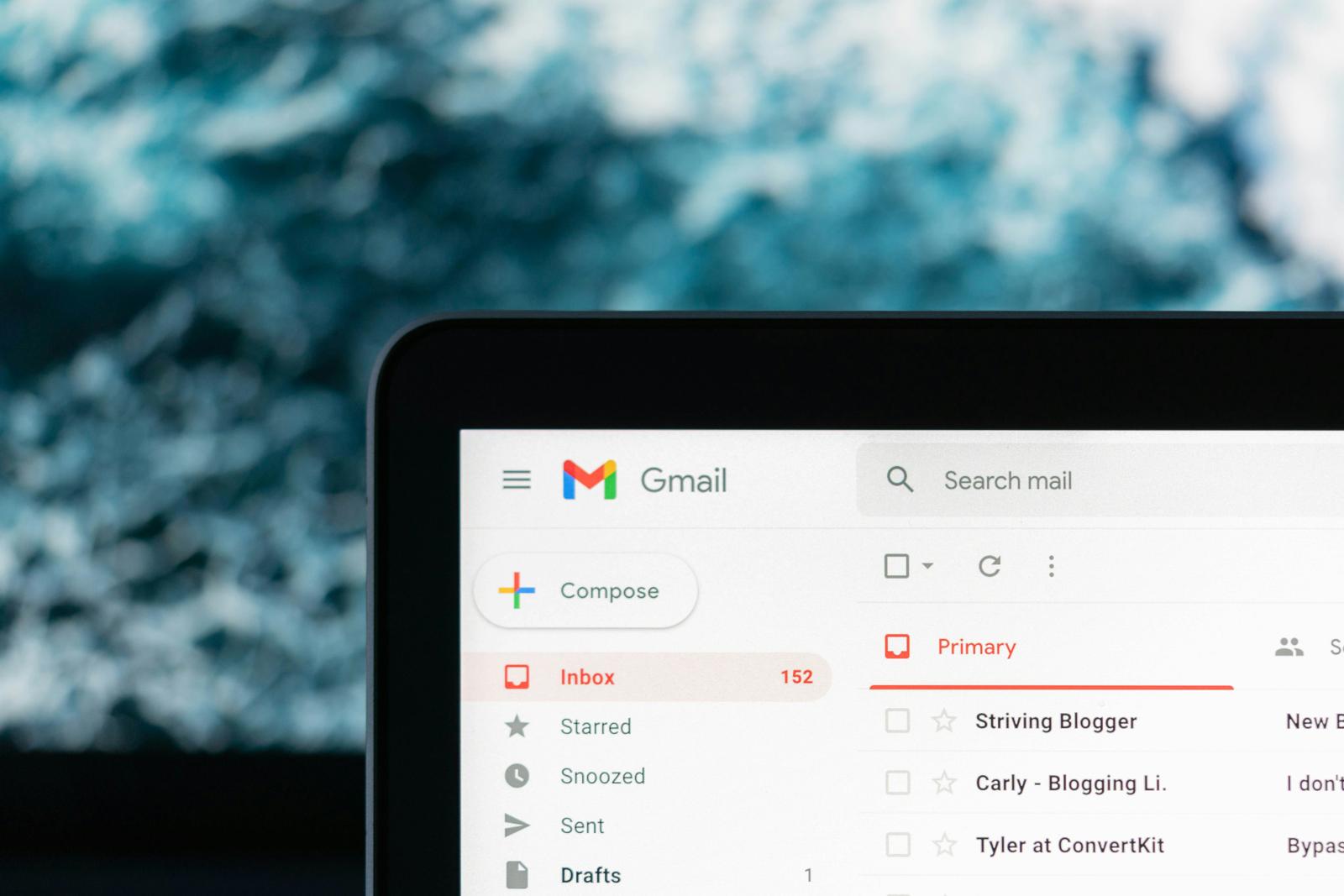 gmail-integra-resumir-largas-cadenas-correos