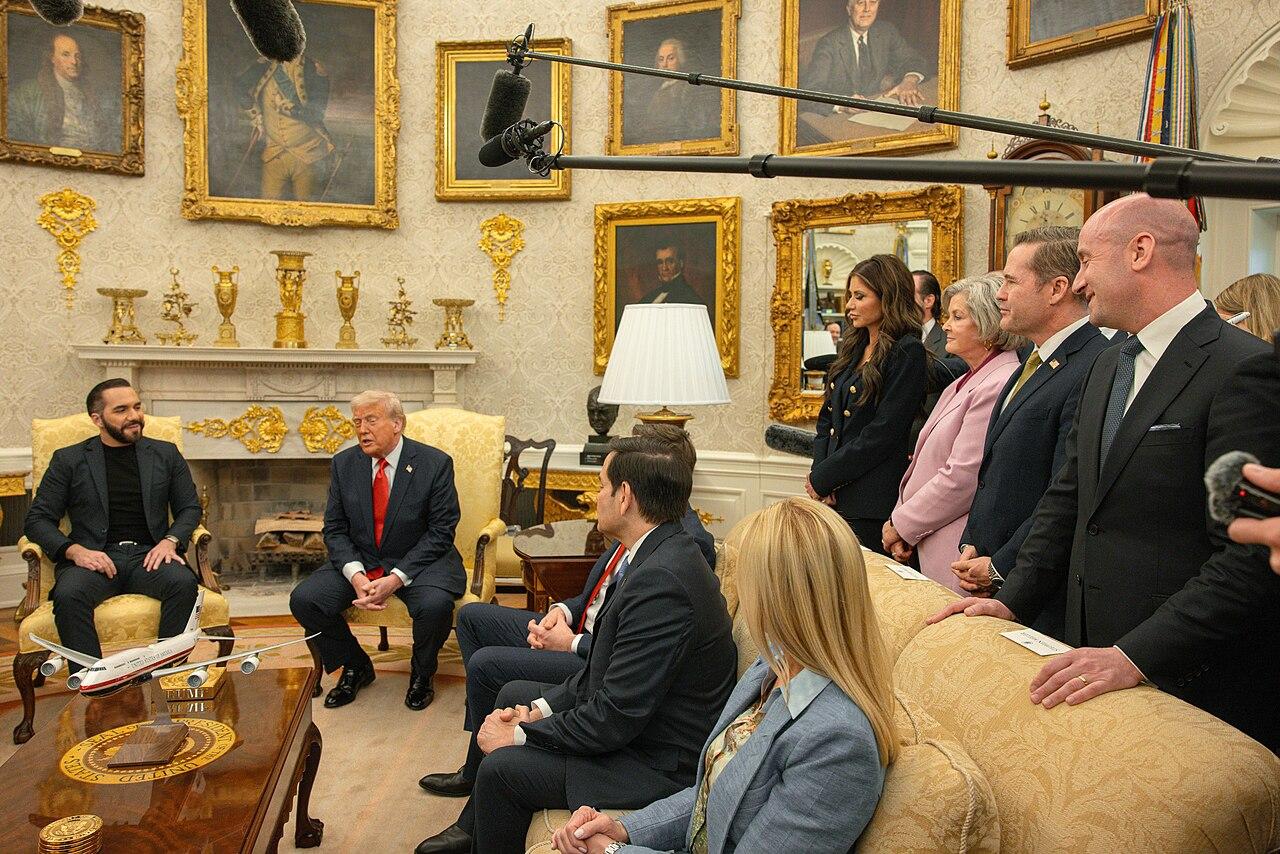 trump-reafirma-alianza-bukele-desayuno-washington