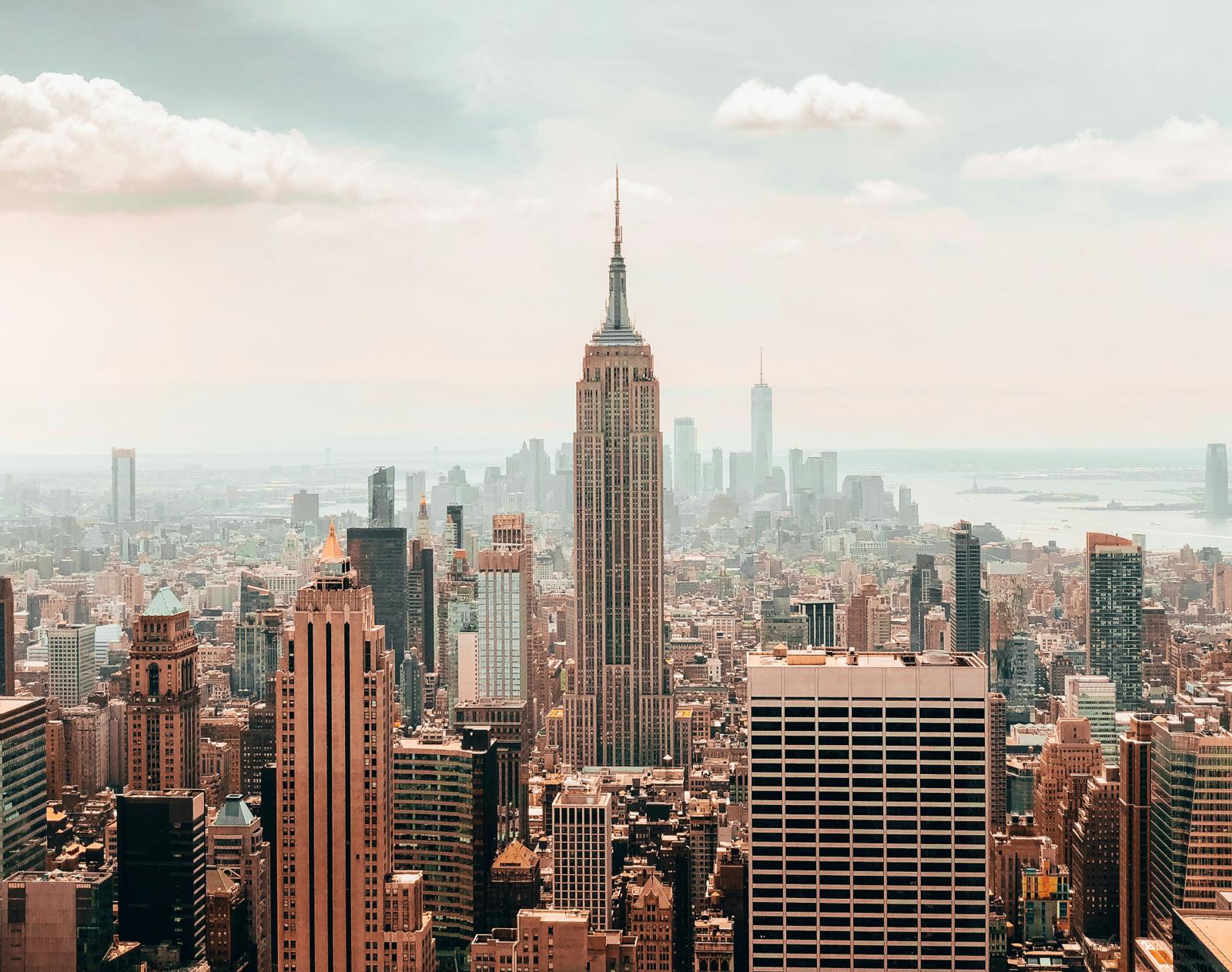 dos-arrestados-escalar-empire-state-building