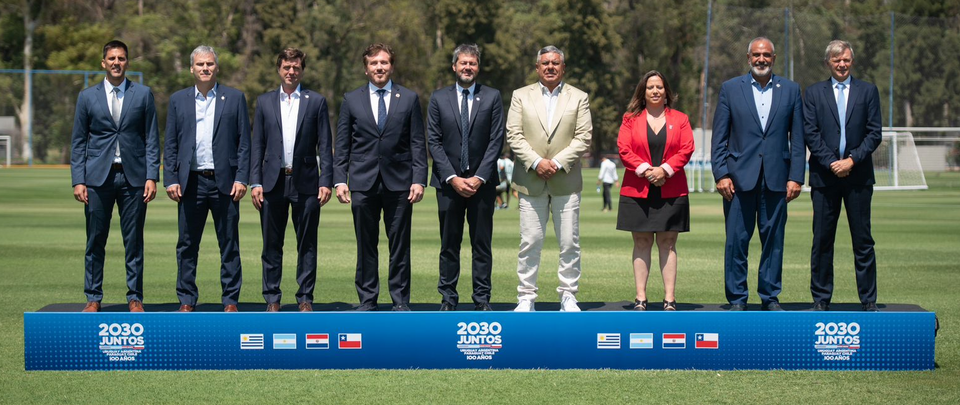 mundial-seis-paises-tres-continentes-campeon