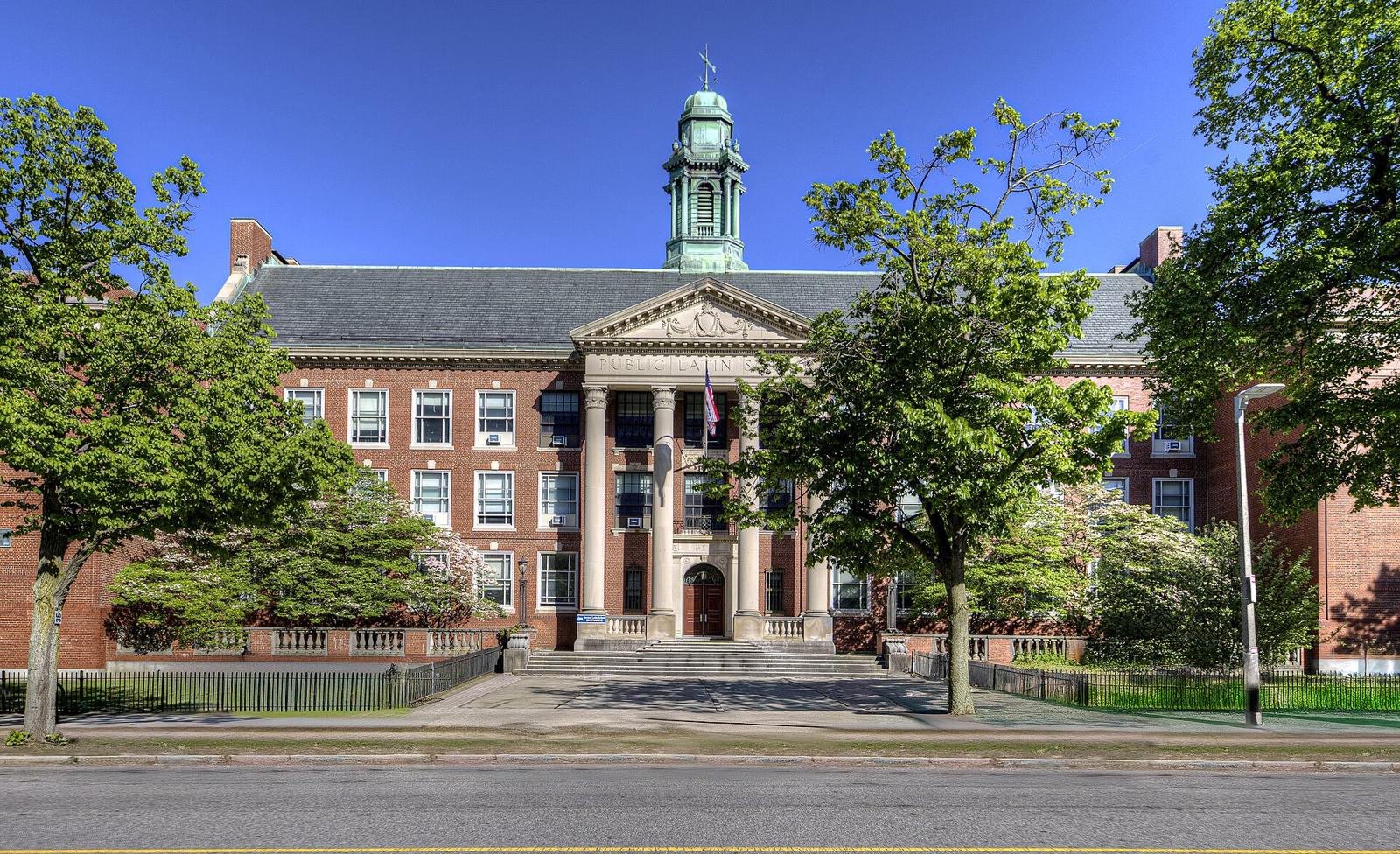 boston-enfrenta-caida-matricula-escolar-publica