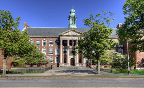 Boston enfrenta una caída en la matrícula escolar pública