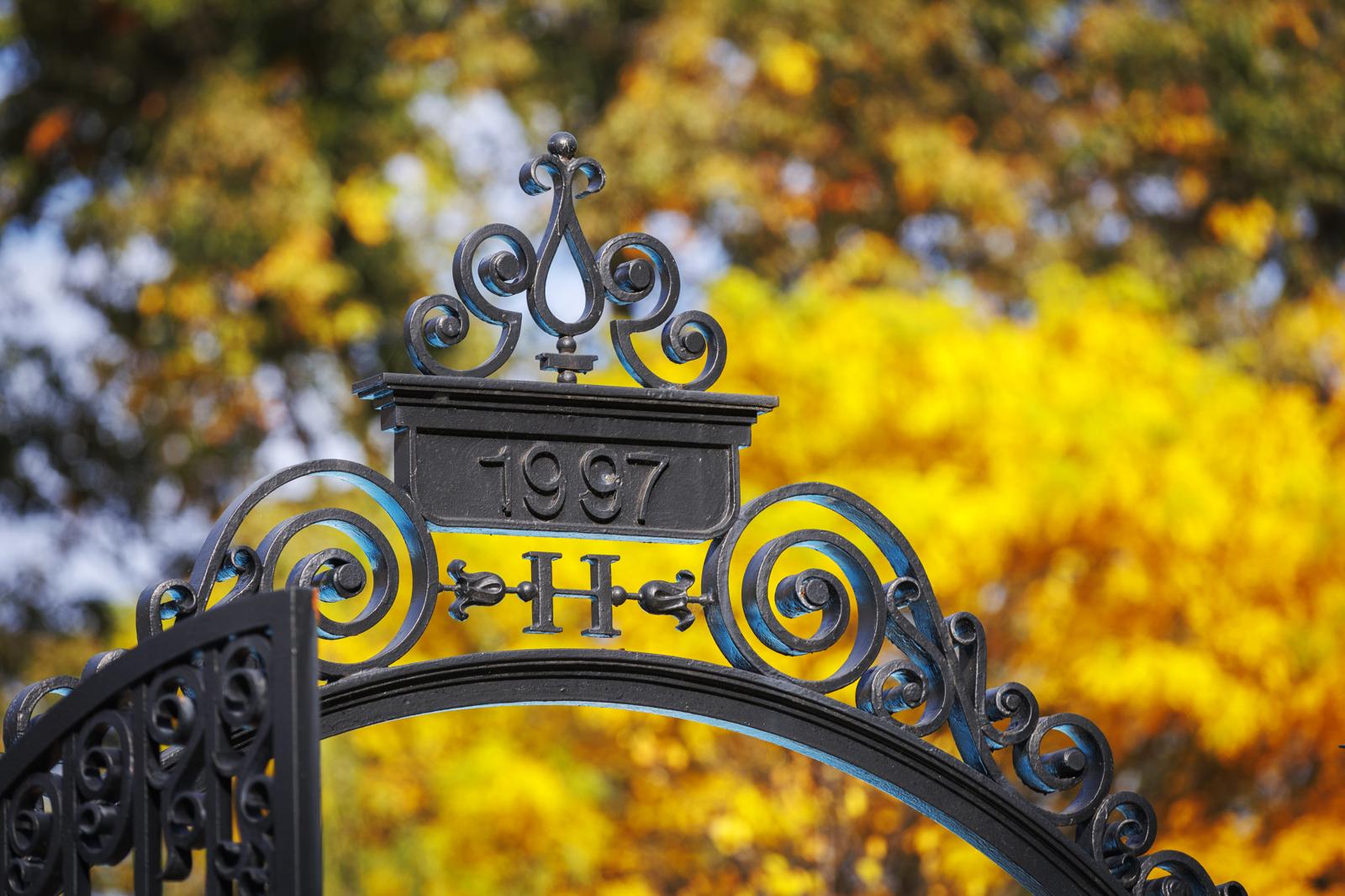 SEVIS: en nuevo ataque de Trump, Harvard pierde su certificación.
