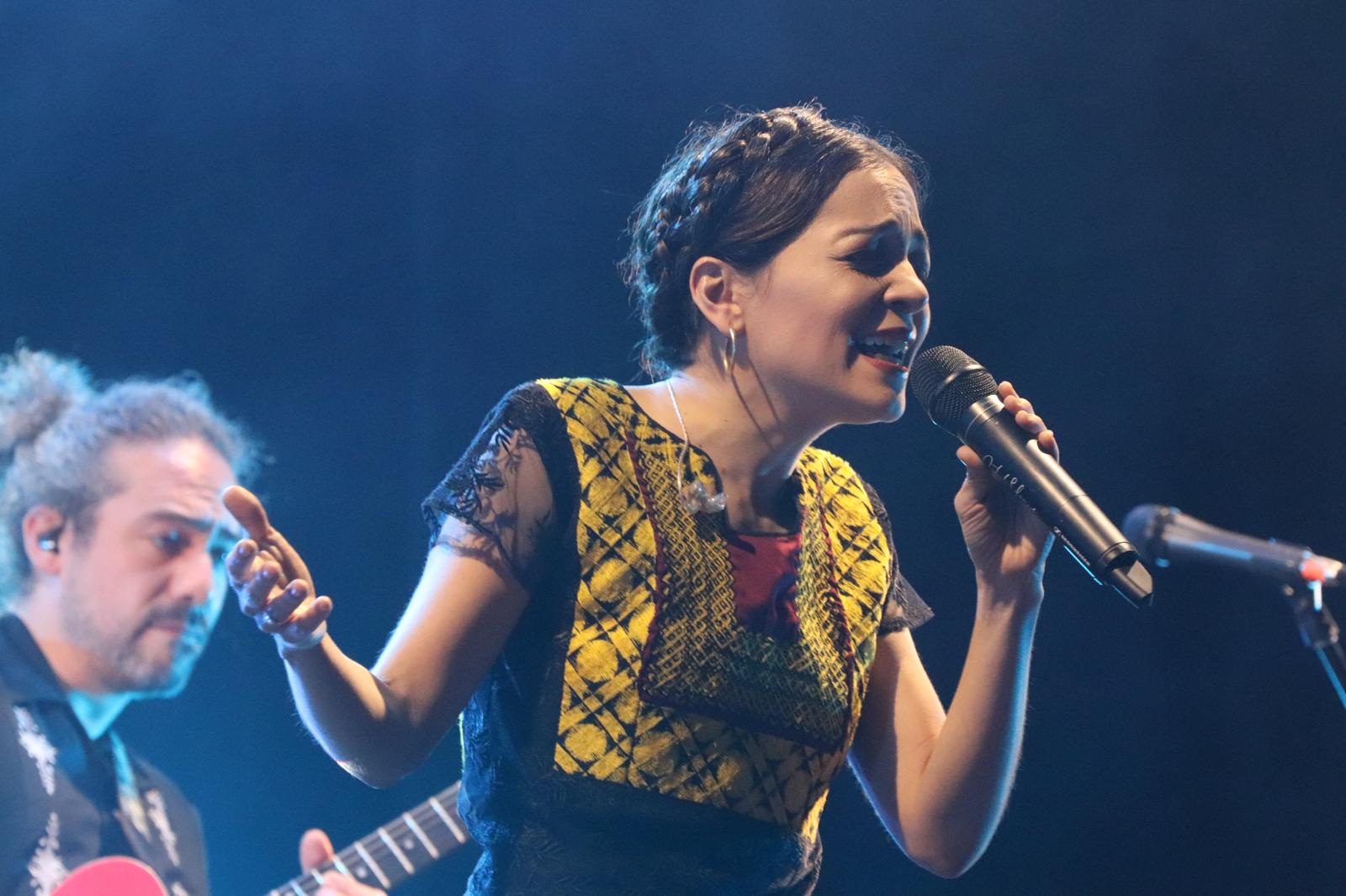 Natalia Lafourcade, Estrella Mexicana, Viene a Boston.