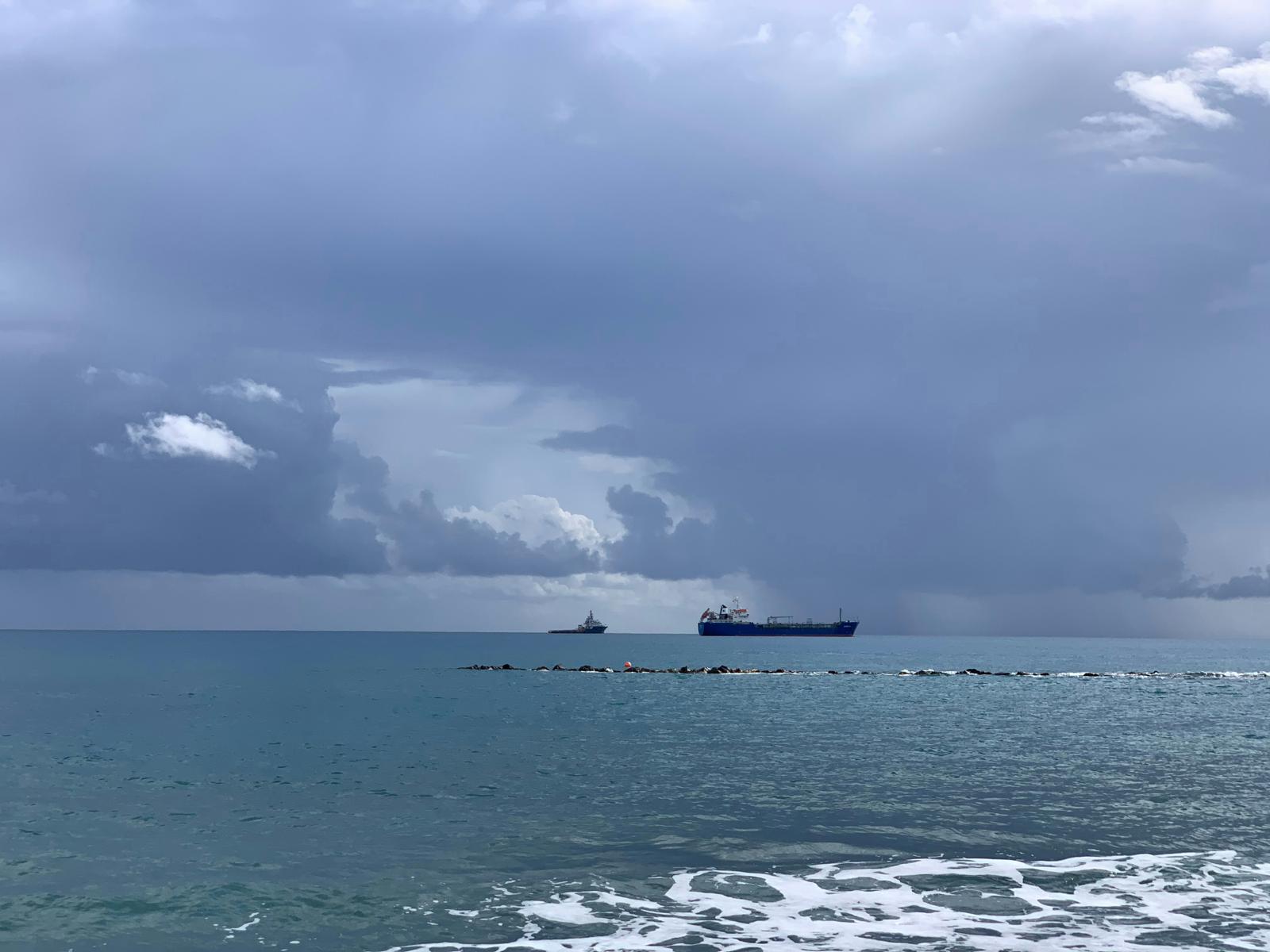 Ataque de EE.UU. contra barco con drogas deja 11 muertos