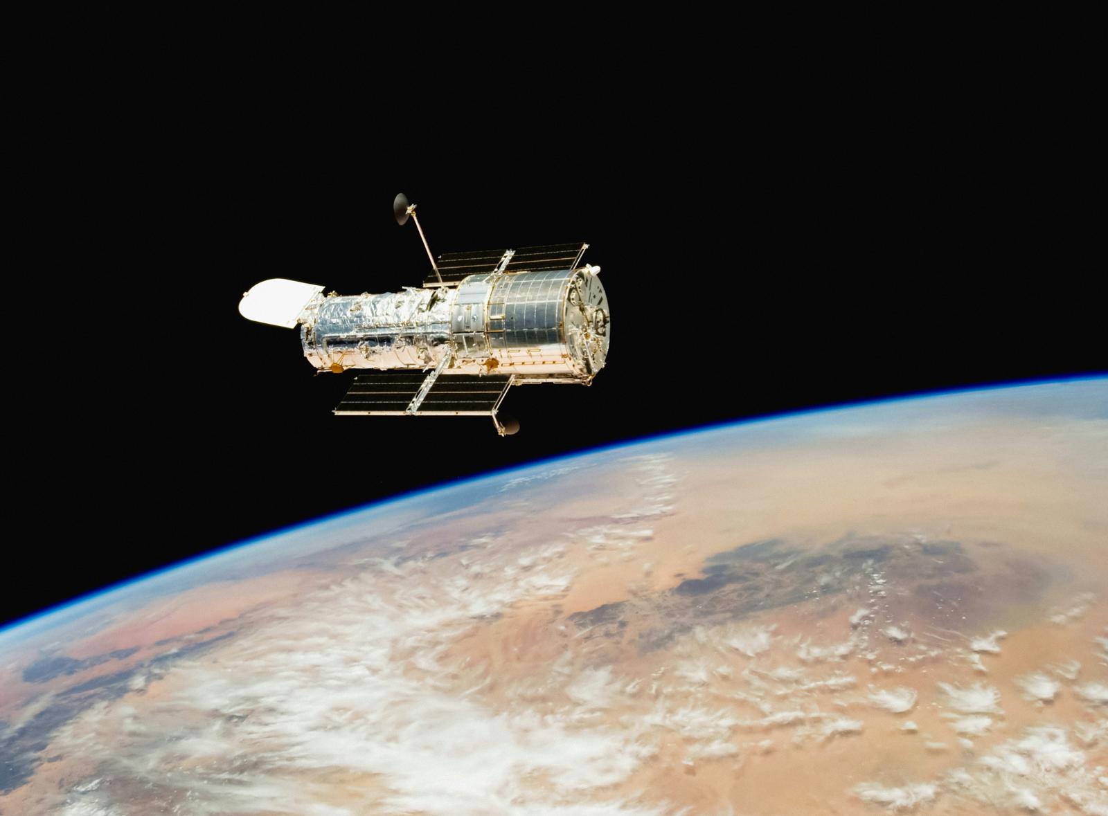 Móviles conectados al espacio: la millonaria jugada de SpaceX