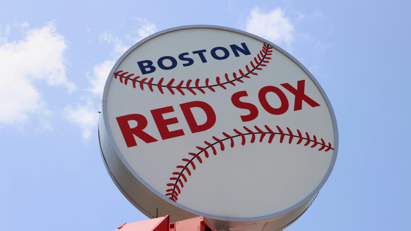 Red Sox: Lowe entra en lista de paternidad y Refsnyder regresa