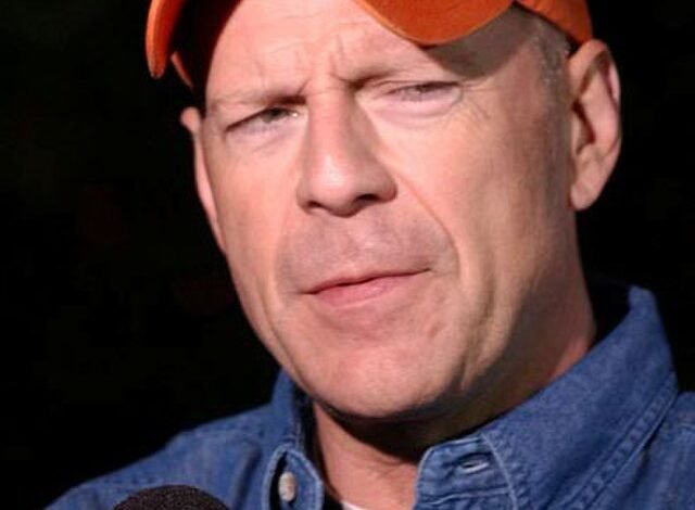La lucha de Bruce Willis: Ya no puede hablar, leer ni caminar