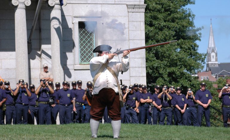 Celebre el Día de los Patriotas en Boston: Eventos Gratuitos