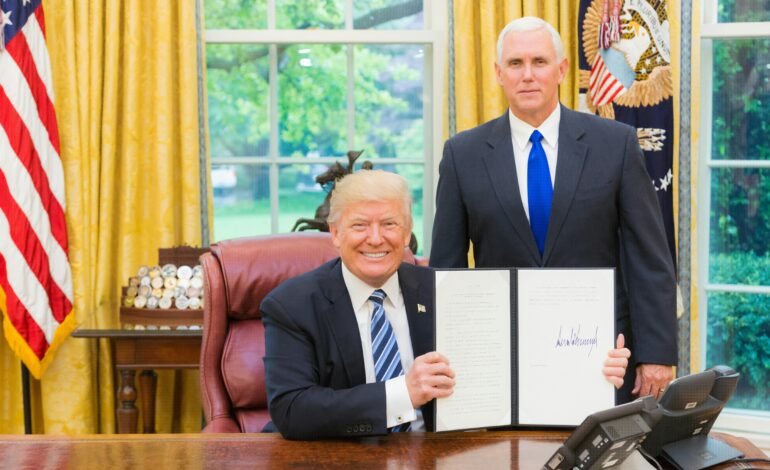 Donald Trump recibe baja aprobación mundial en nuevo sondeo