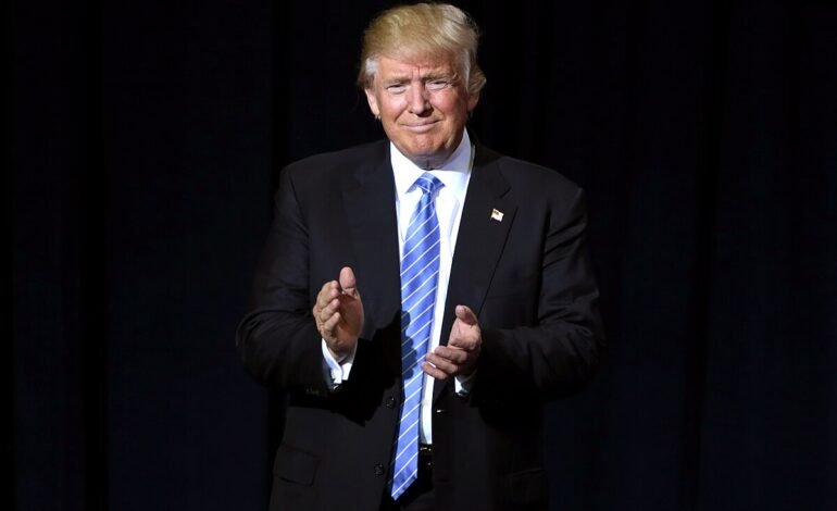 Reino Unido recibe a Trump con banquete real y reuniones