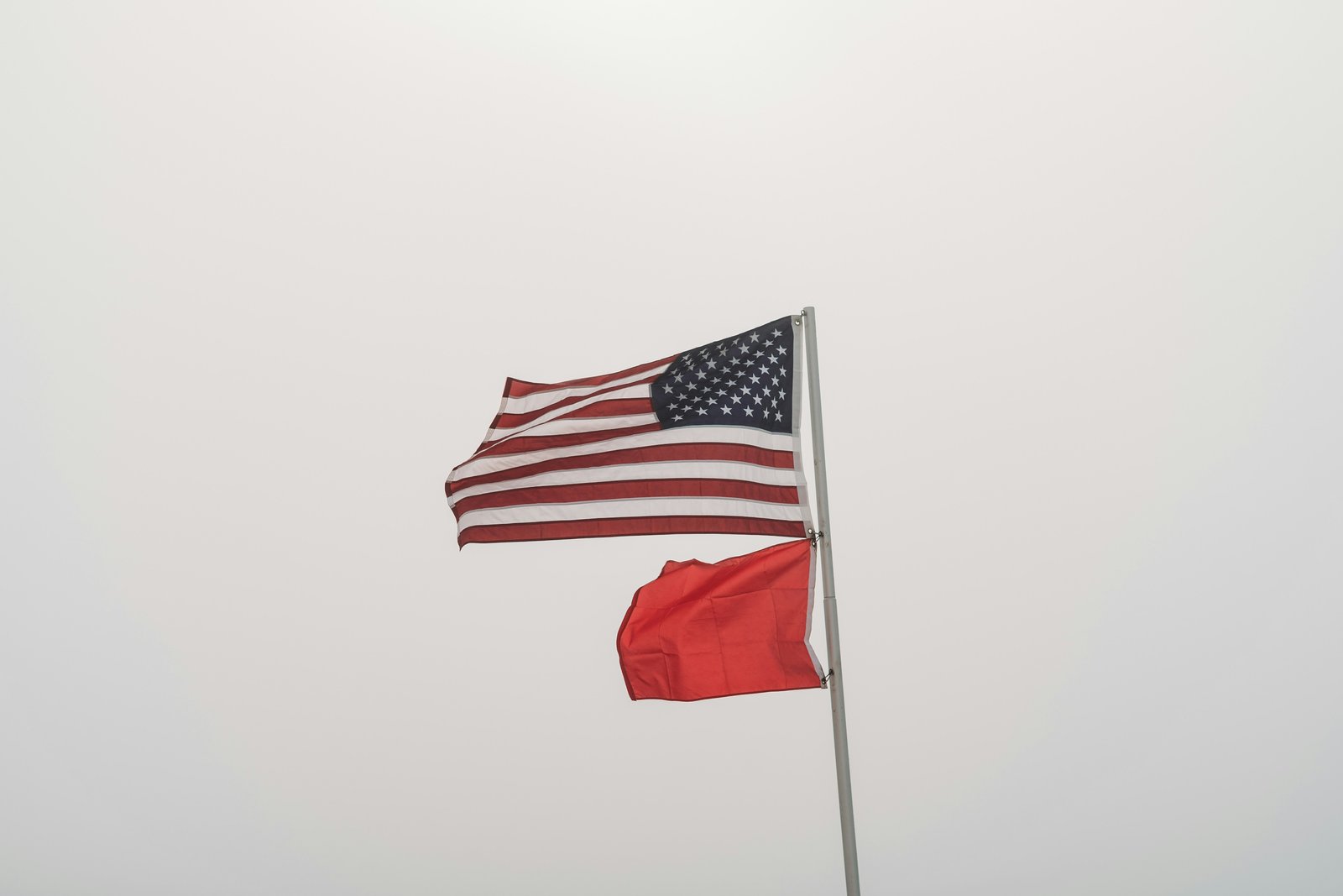 EE. UU. y China se reúnen para aliviar tensiones comerciales