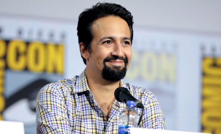 “Hamilton” Donará Ganancias de Función a Servicios Inmigrantes