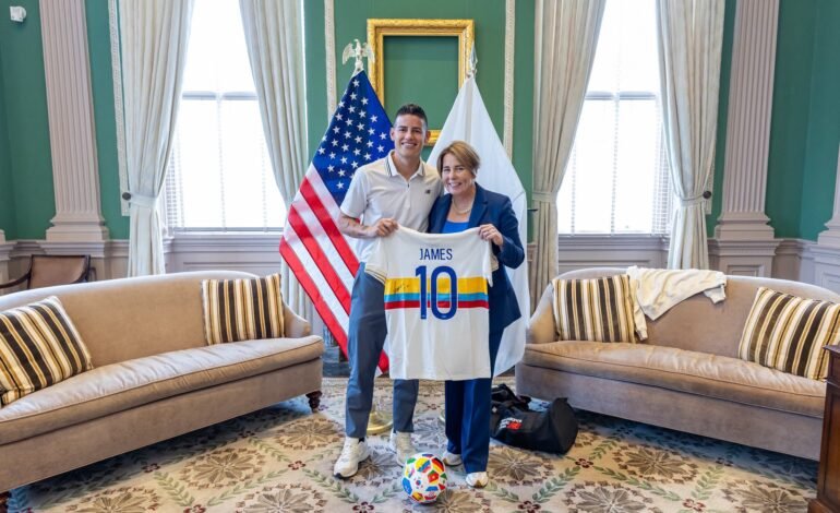 James Rodríguez disfruta su descanso en Boston, Massachusetts