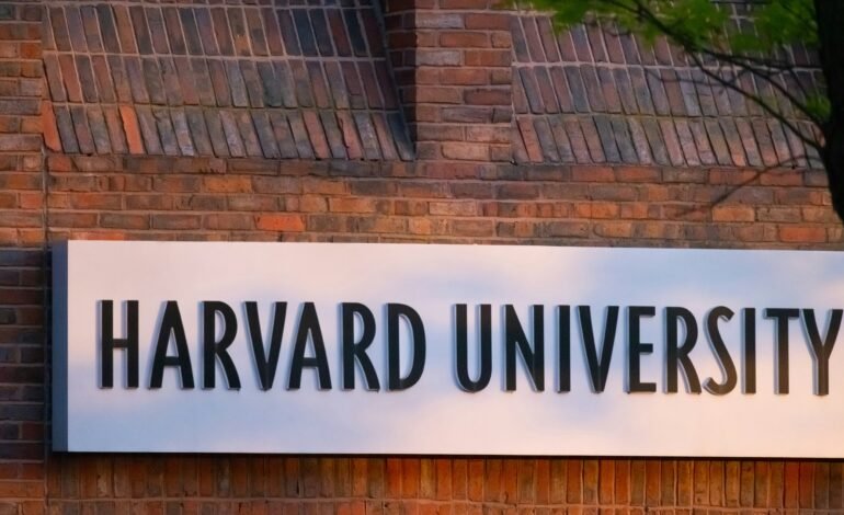 Protestas en Cambridge: Piden Acción de Harvard