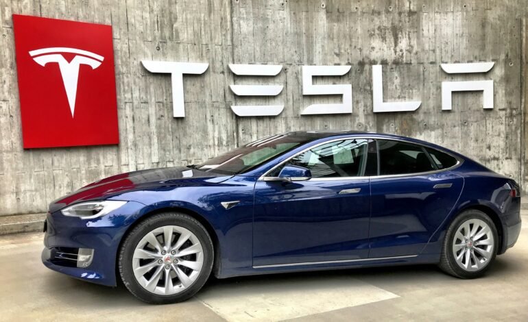Tesla Stocks se Enfrentan a Caídas