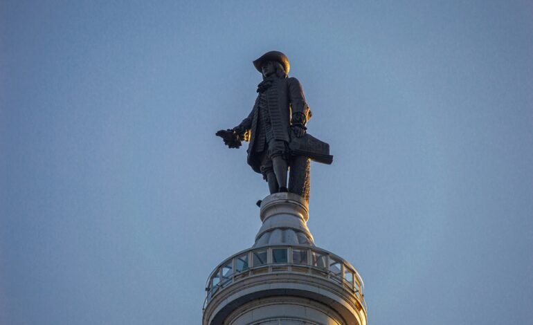 Trump devuelve protagonismo al Columbus Day y exalta a Colón