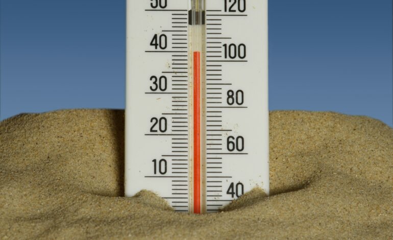 Extremo calor golpea EE. UU. y deja 13 estados en alerta